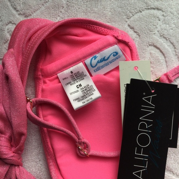 California Waves Shimmering Pink Bandeau Bikini Top - NWT - Picture 4 of 7